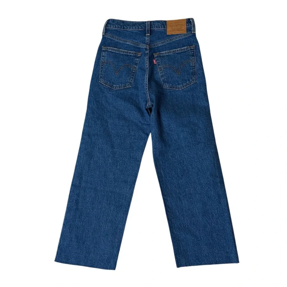 Levi's Ribcage Straight Fit Ankle Jeans Women's 25 Blue High-Rise‎ Raw-Hem Denim